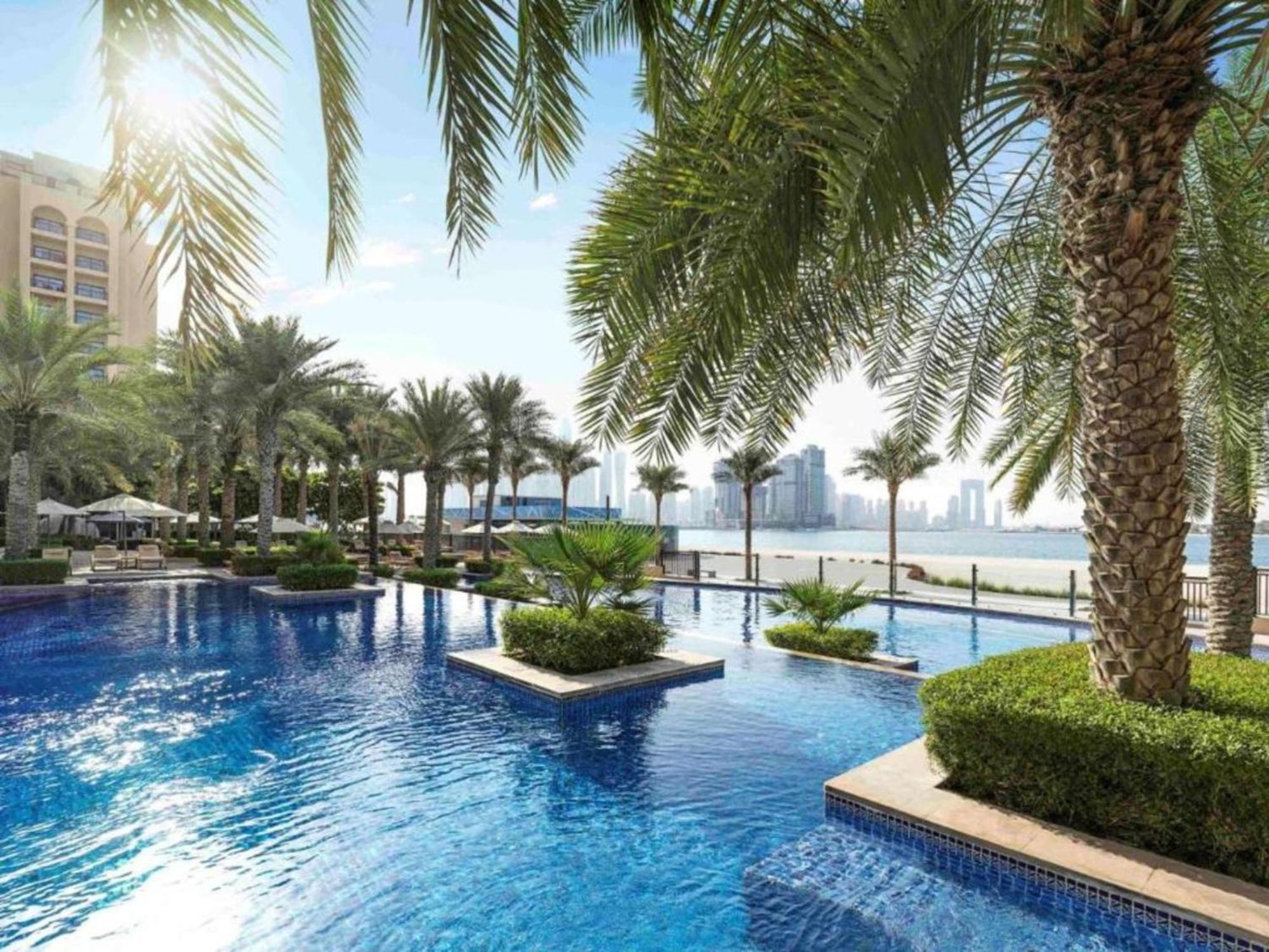 Fairmont Apartments The Palm, Free Access To Hotel Beach And Pools Дубай Екстериор снимка
