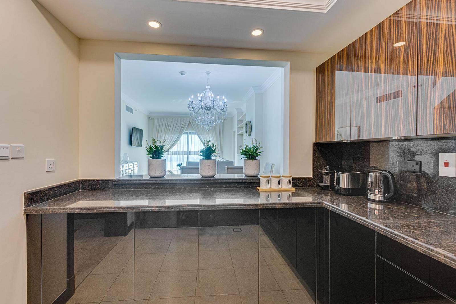 Fairmont Apartments The Palm, Free Access To Hotel Beach And Pools Дубай Екстериор снимка